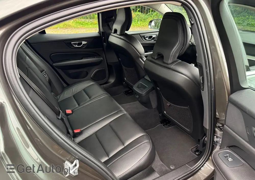 VOLVO S60 B4 B Geartronic Inscription