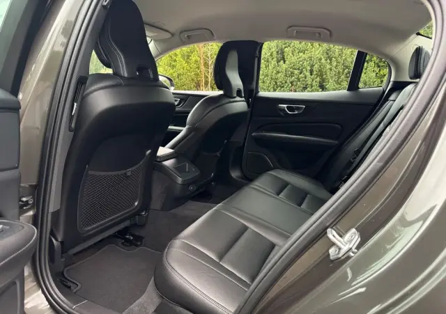 VOLVO S60 B4 B Geartronic Inscription