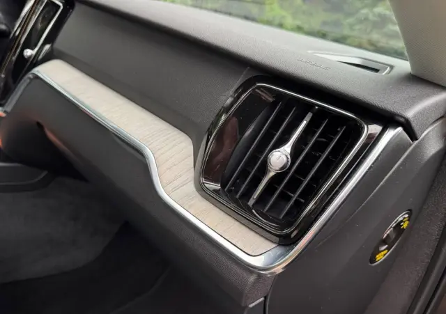 VOLVO S60 B4 B Geartronic Inscription