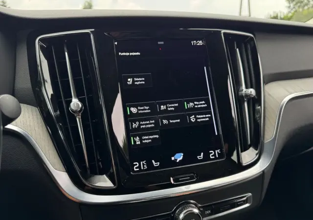 VOLVO S60 B4 B Geartronic Inscription