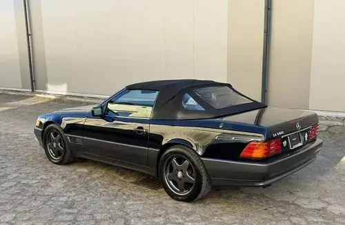 MERCEDES-BENZ SL 