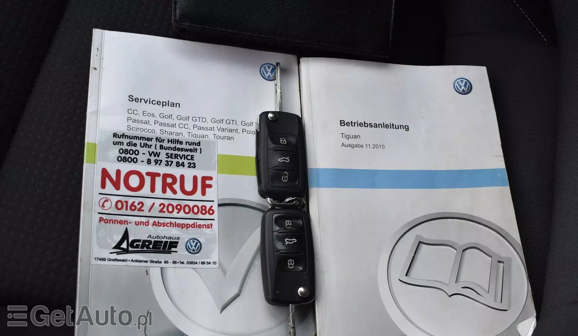 VOLKSWAGEN Tiguan 