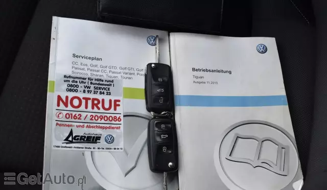 VOLKSWAGEN Tiguan 
