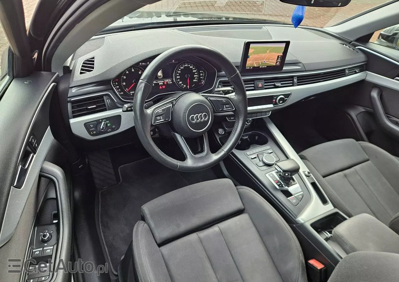 AUDI A4 Avant 35 TFSI S tronic