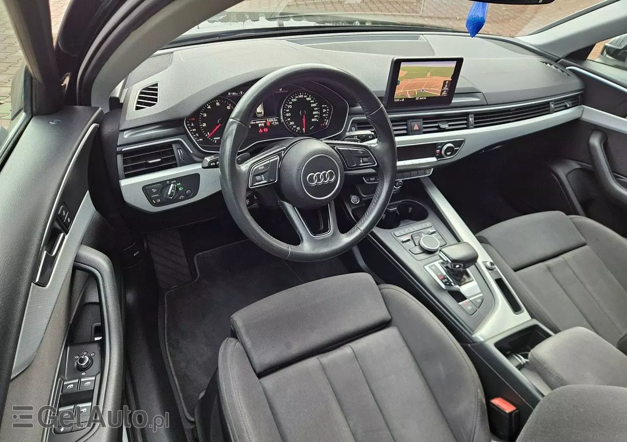 AUDI A4 Avant 35 TFSI S tronic
