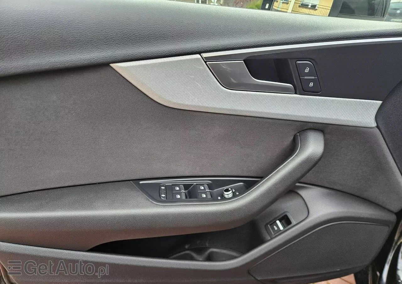 AUDI A4 Avant 35 TFSI S tronic