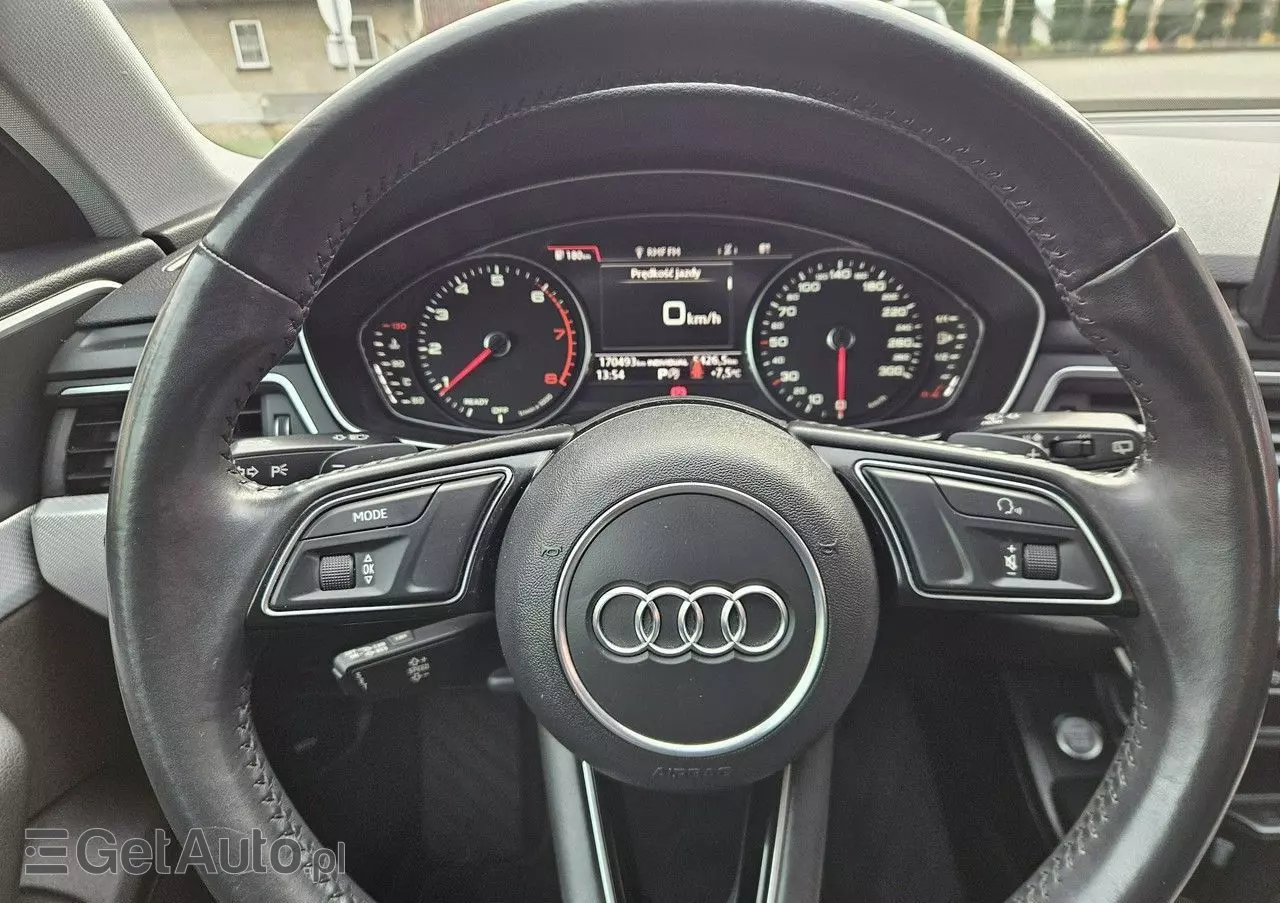 AUDI A4 Avant 35 TFSI S tronic