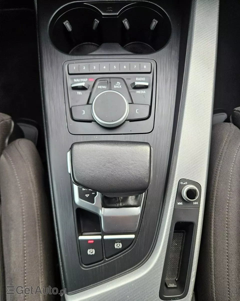 AUDI A4 Avant 35 TFSI S tronic