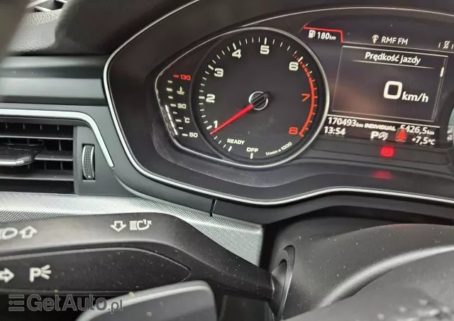 AUDI A4 Avant 35 TFSI S tronic