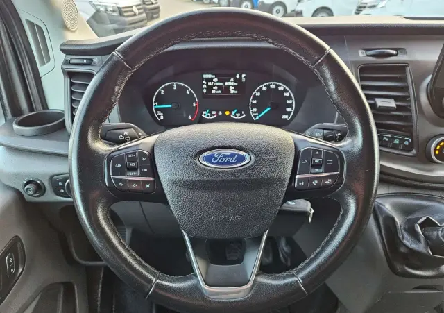 FORD Transit L3H2 Trail