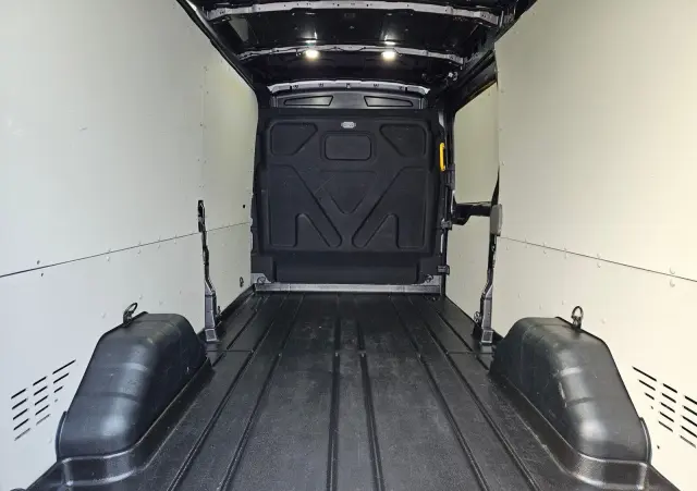 FORD Transit L3H2 Trail