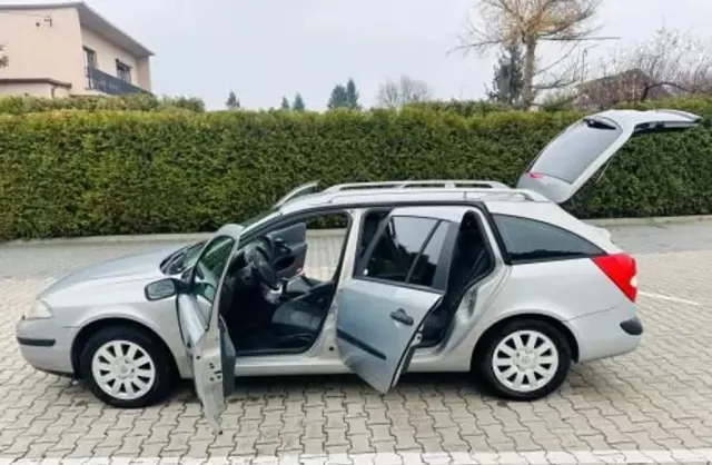 RENAULT Laguna 