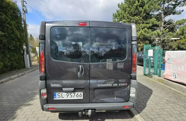 OPEL Vivaro 