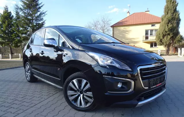 PEUGEOT 3008 