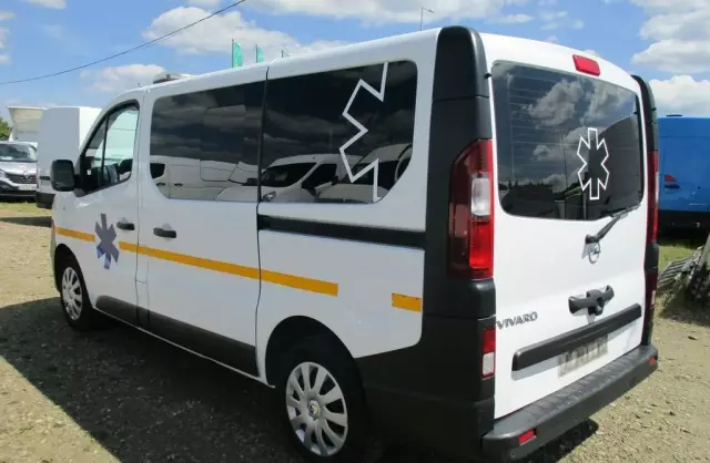OPEL Vivaro 