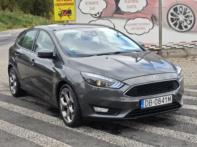 FORD Focus Titanium
