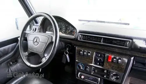 MERCEDES-BENZ Klasa G 