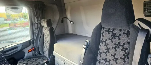 SCANIA R 450 / STANDARD / 298 000 KM / RETARDER / KSENON 