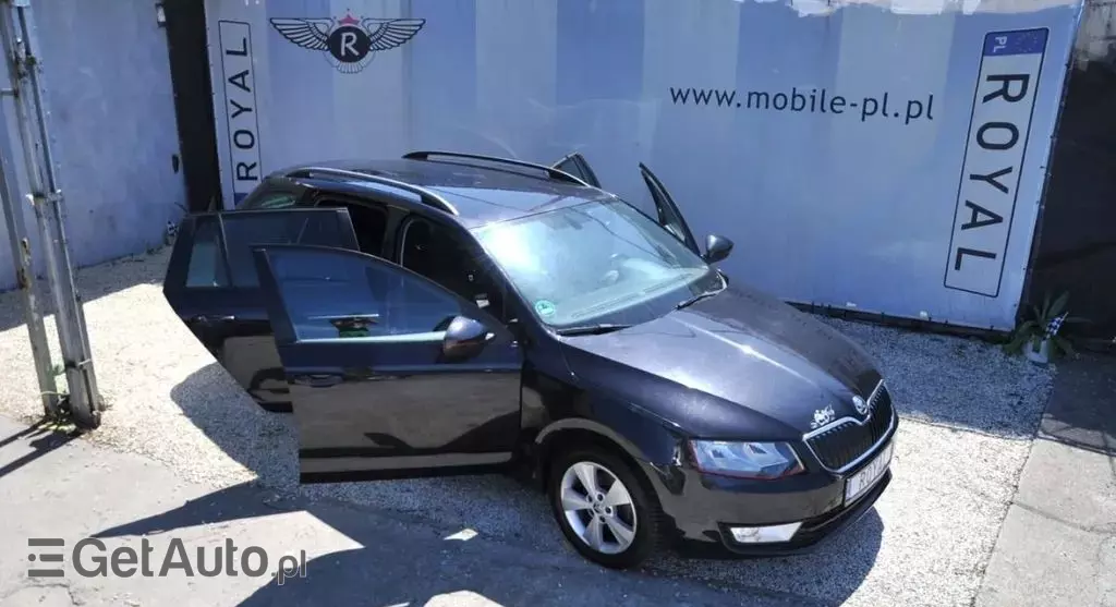 SKODA Octavia 