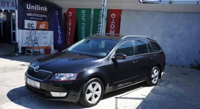 SKODA Octavia 