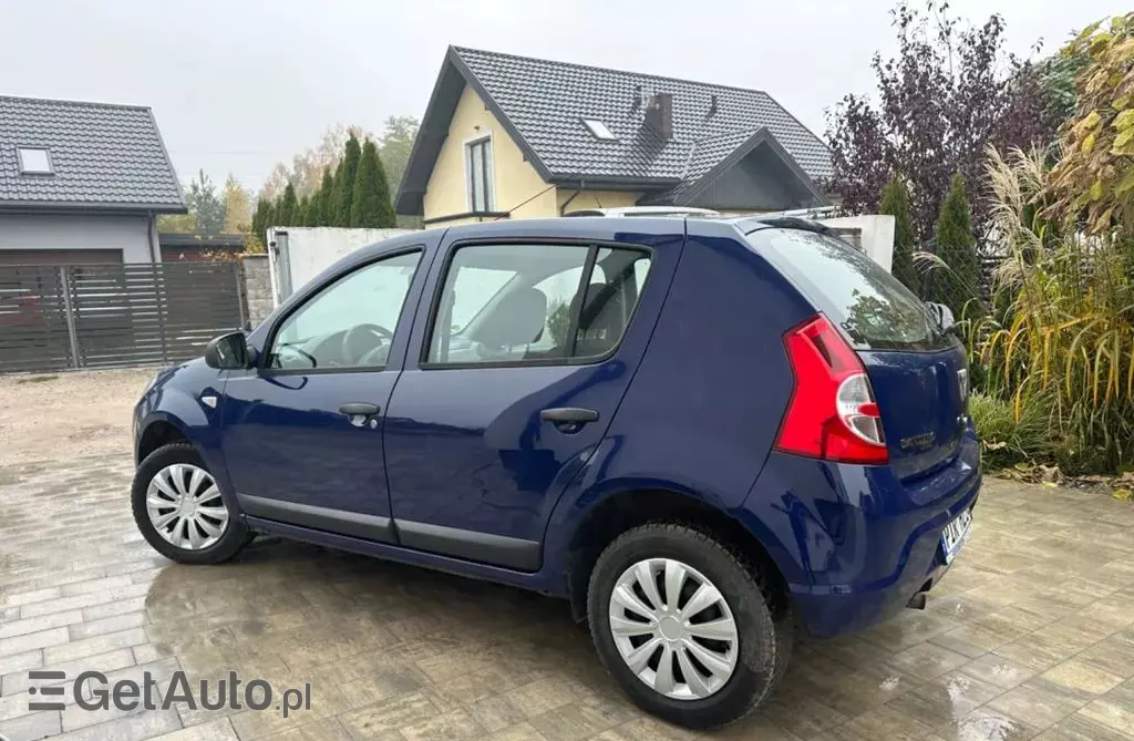 DACIA Sandero 