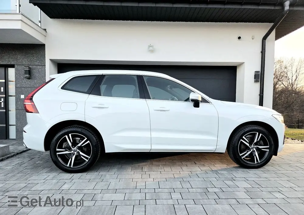 VOLVO XC 60 D4 SCR AWD R-Design