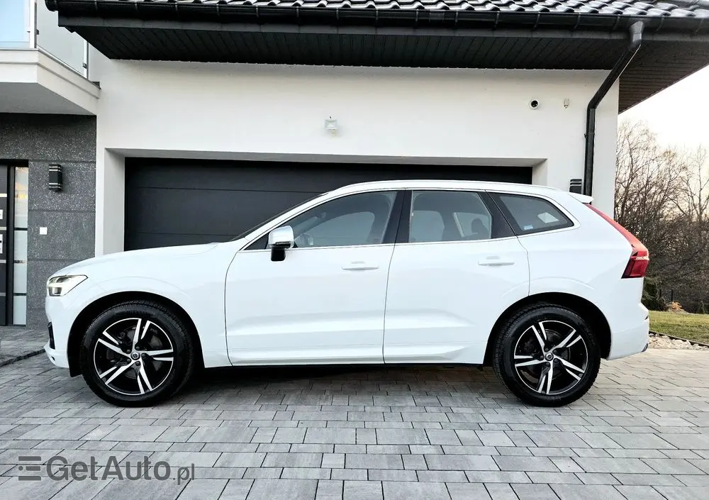 VOLVO XC 60 D4 SCR AWD R-Design