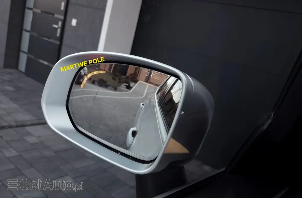 VOLVO XC 60 D4 SCR AWD R-Design