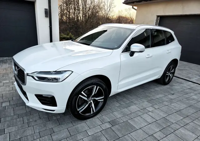 VOLVO XC 60 D4 SCR AWD R-Design