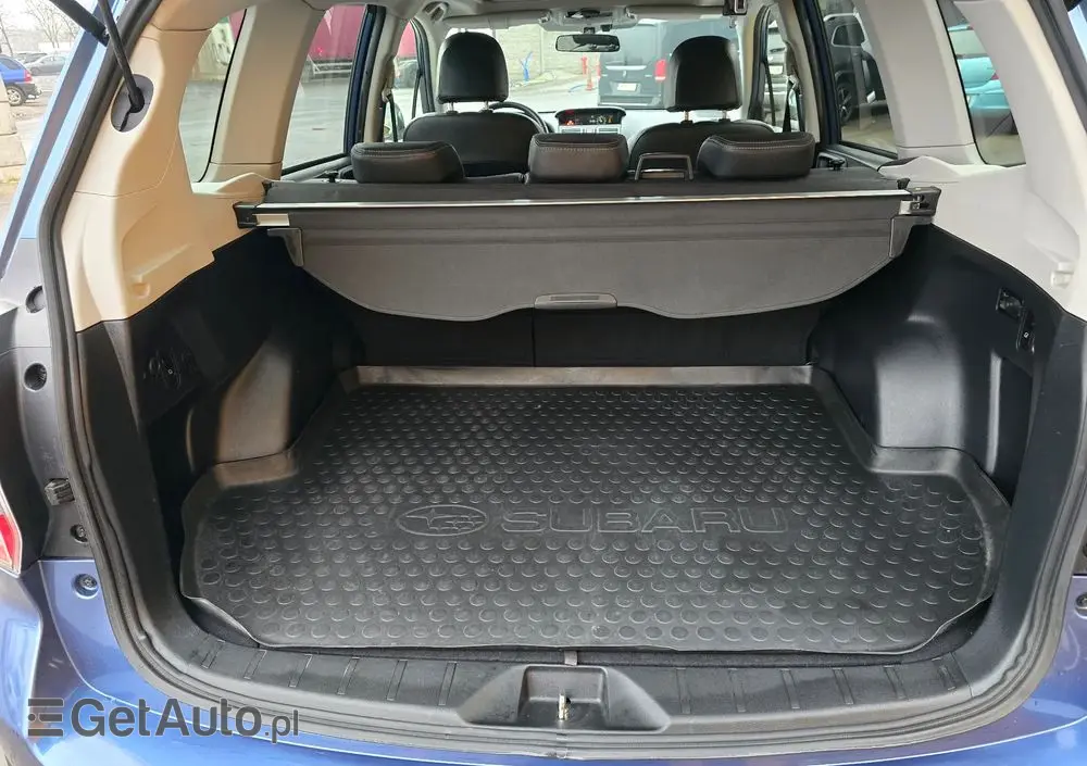 SUBARU Forester 