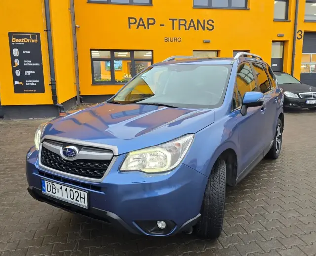 SUBARU Forester 