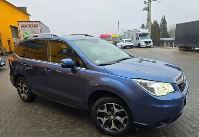 SUBARU Forester 