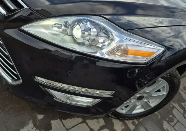 FORD Mondeo Turnier 2.0 TDCi Titanium X