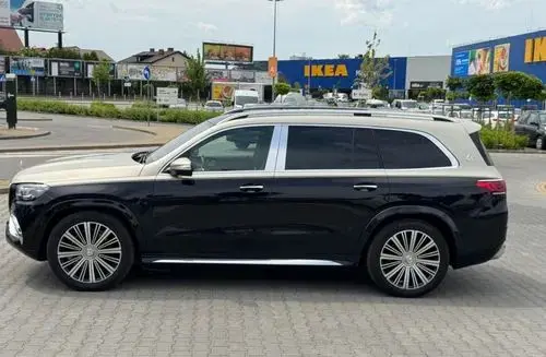 MERCEDES-BENZ GLS 