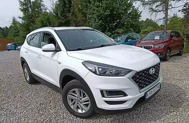 HYUNDAI Tucson 