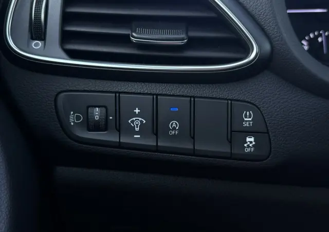HYUNDAI I30 1.0 T-GDI Modern