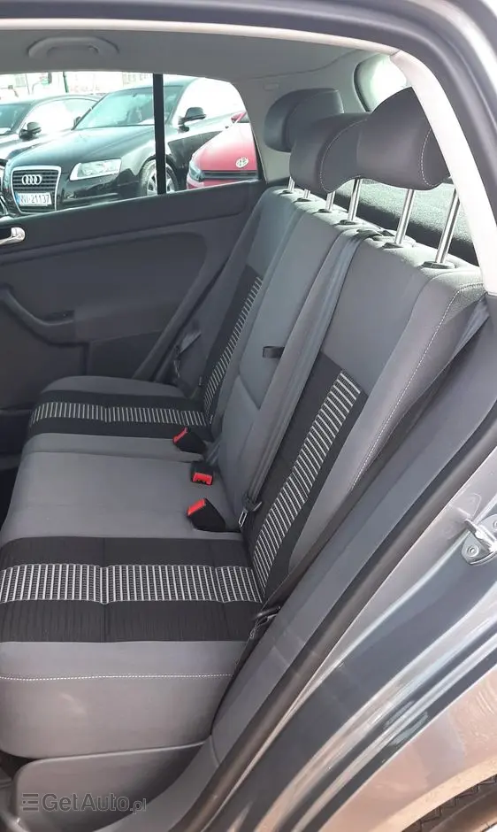 VOLKSWAGEN Golf Plus 1.4 United