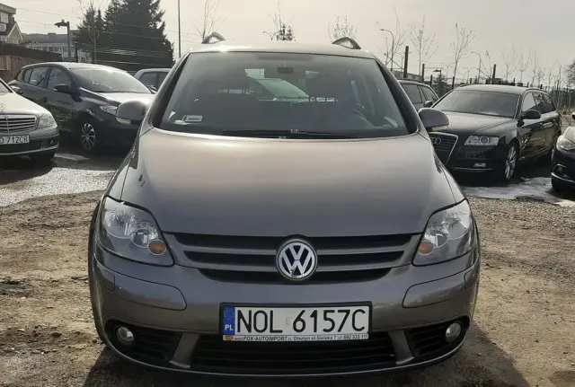 VOLKSWAGEN Golf Plus 1.4 United