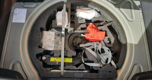 VOLKSWAGEN Golf Plus 1.4 United