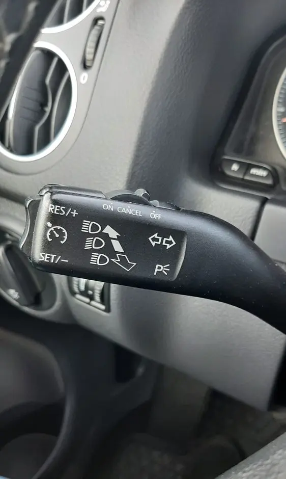 VOLKSWAGEN Golf Plus 1.4 United