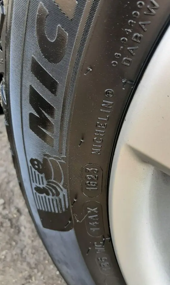 VOLKSWAGEN Golf Plus 1.4 United