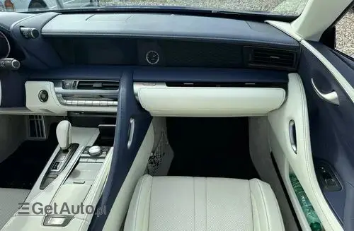 LEXUS LC 