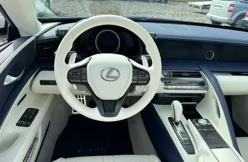 LEXUS LC 