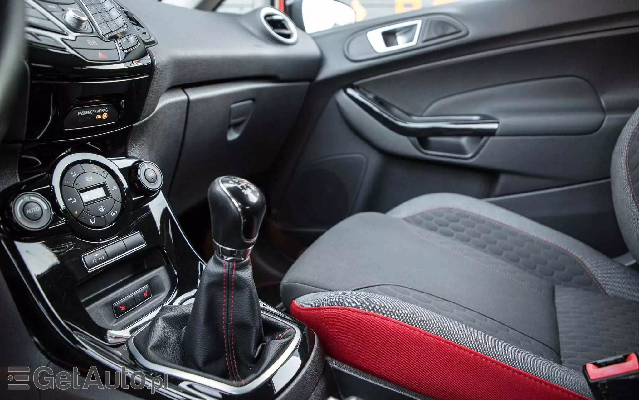 FORD Fiesta 1.0 EcoBoost Start-Stop ST-LINE