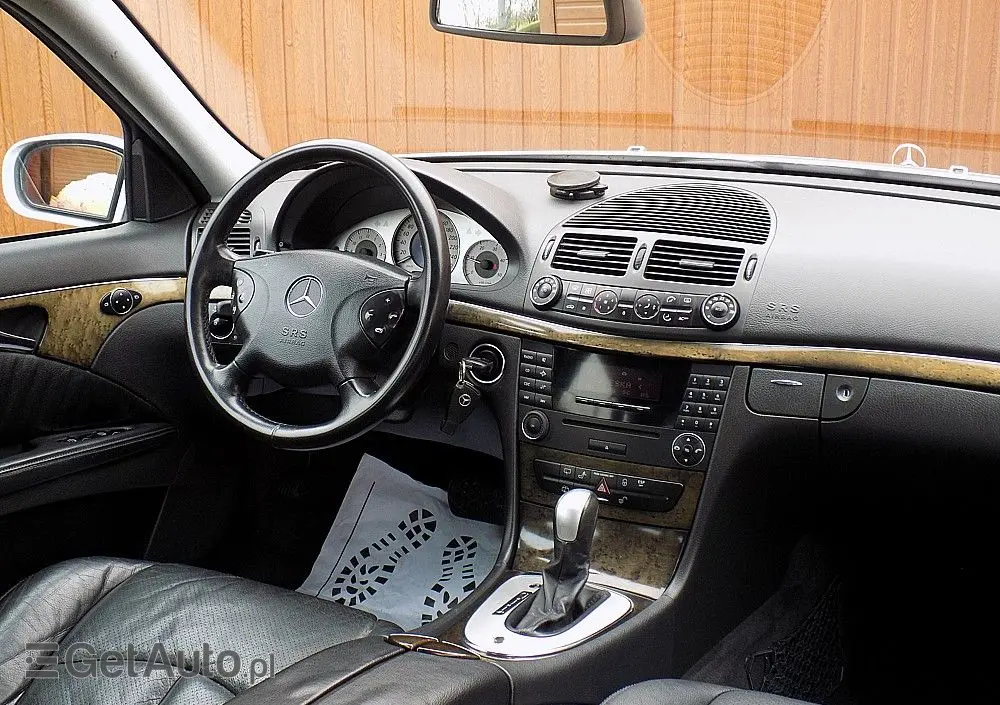 MERCEDES-BENZ Klasa E 200 CDI Automatik Avantgarde