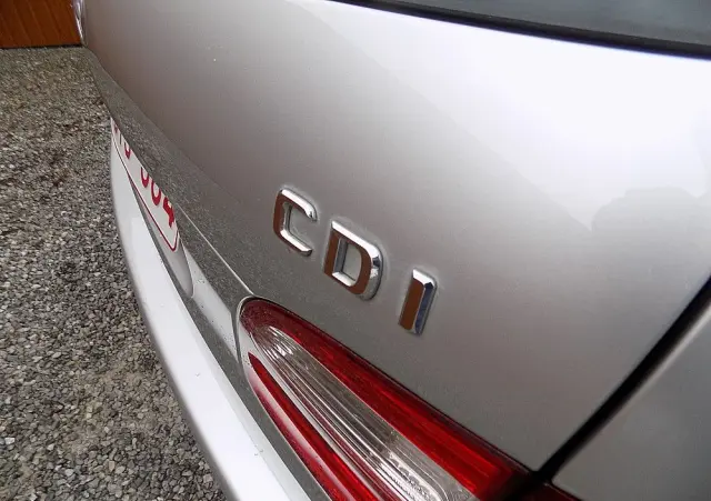 MERCEDES-BENZ Klasa E 200 CDI Automatik Avantgarde