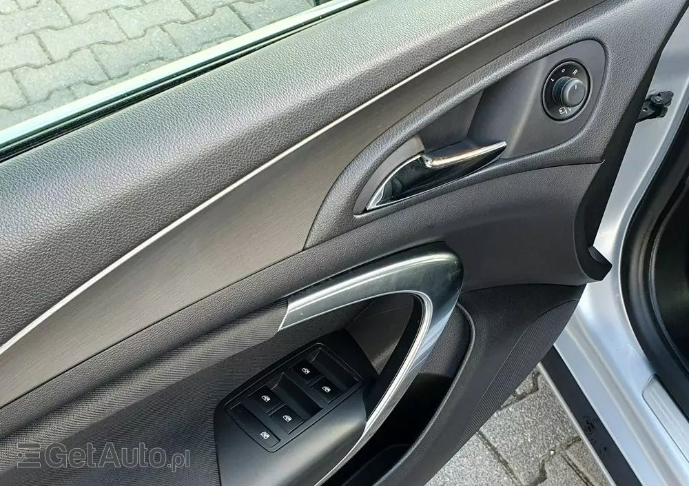 OPEL Insignia 2.0 CDTI