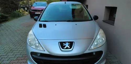 PEUGEOT 206 plus 