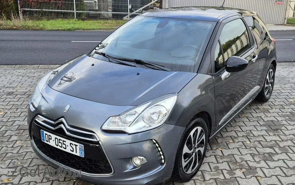 CITROËN DS3 E-HDi 90 FAP SoChic