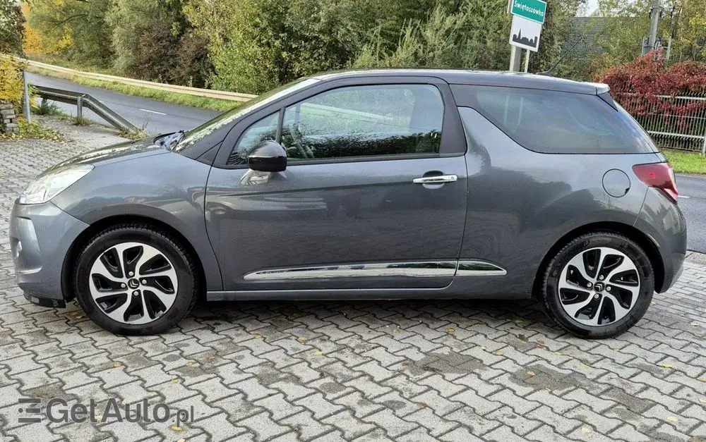 CITROËN DS3 E-HDi 90 FAP SoChic